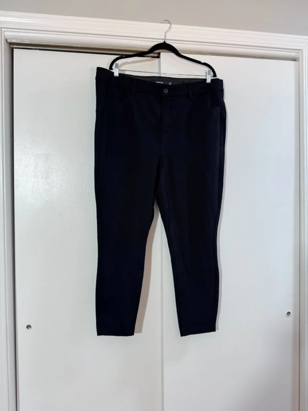 Torrid Studio Bombshell Skinny Ankle Pant size 20 tall